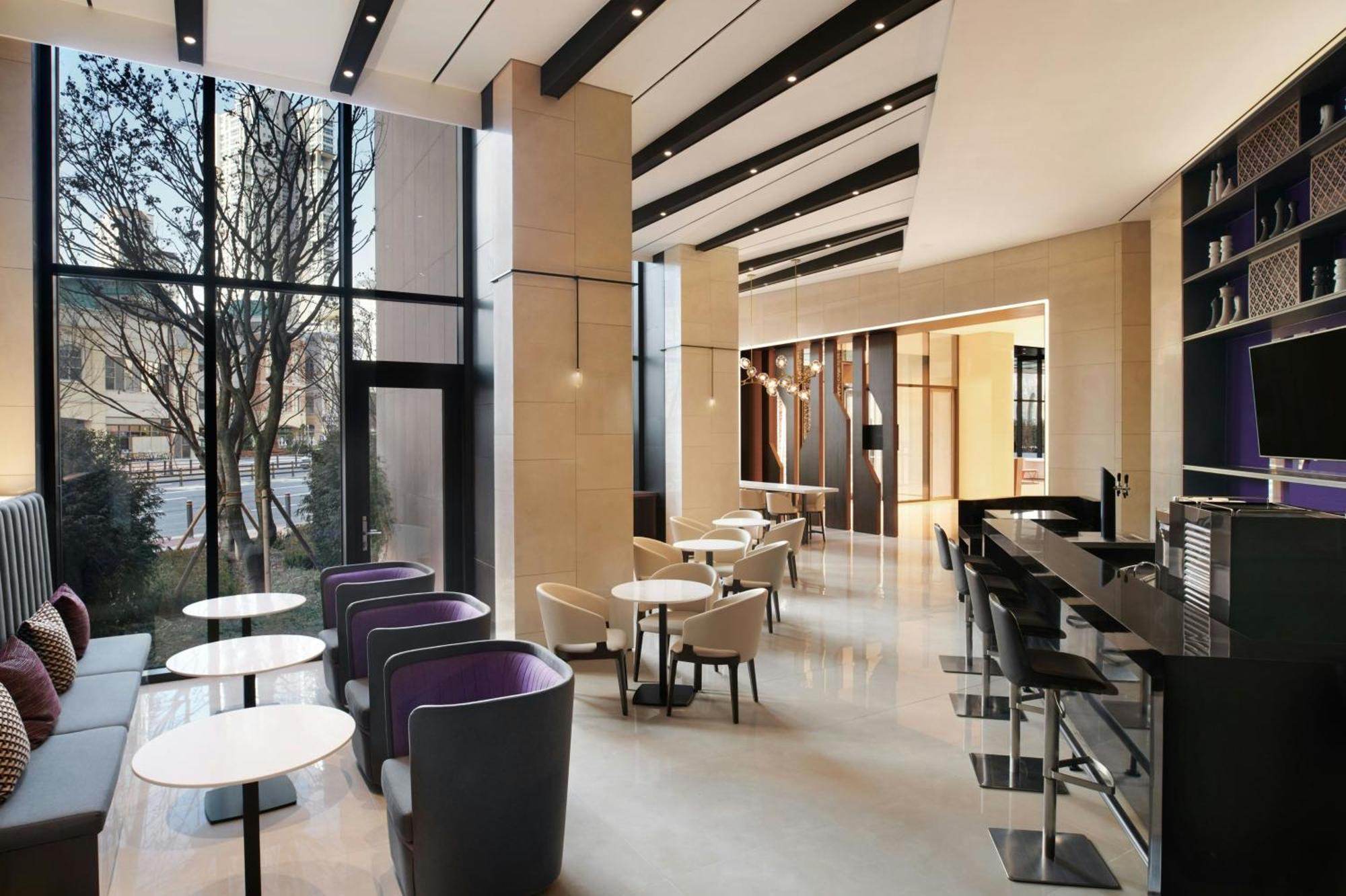 Courtyard By Marriott Suwon Hotel Exterior foto
